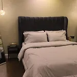 Cozy Apartment, Two Bedroom, Full Kitchen